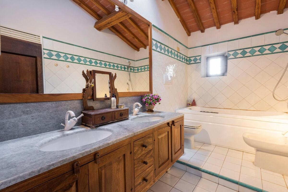 Villa Riflessi Di Fiesole - Piscina - Vista Firenze Bagian luar foto